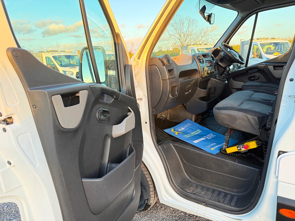 Used Renault Master 2017 for sale - 78063701: Photo 19