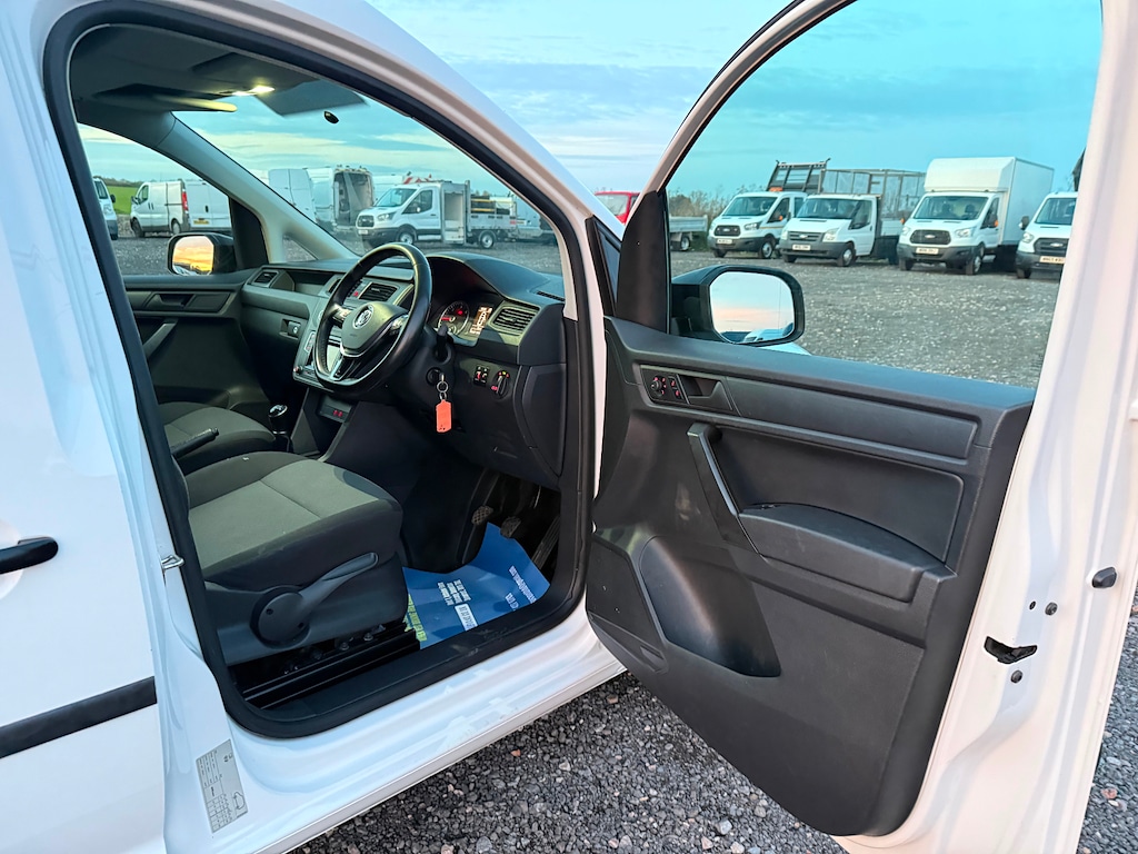 Used Volkswagen Caddy Maxi 2019 for sale - 76410761: Photo 16