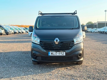 Used Renault Trafic 2017 for sale - 79326055: Photo