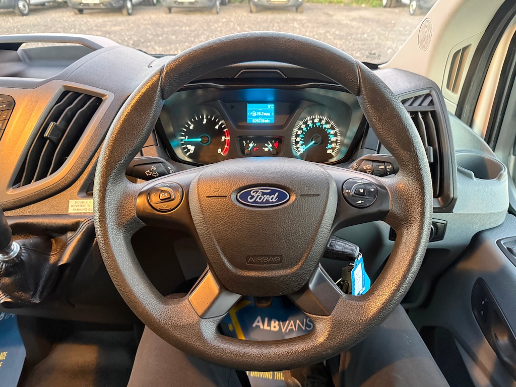 Used Ford Transit 2018 for sale - 76628542: Photo 21