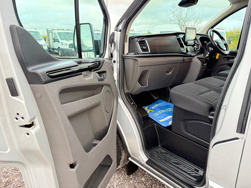 Used Ford Transit Custom 2018 for sale - 78133748: Photo 17