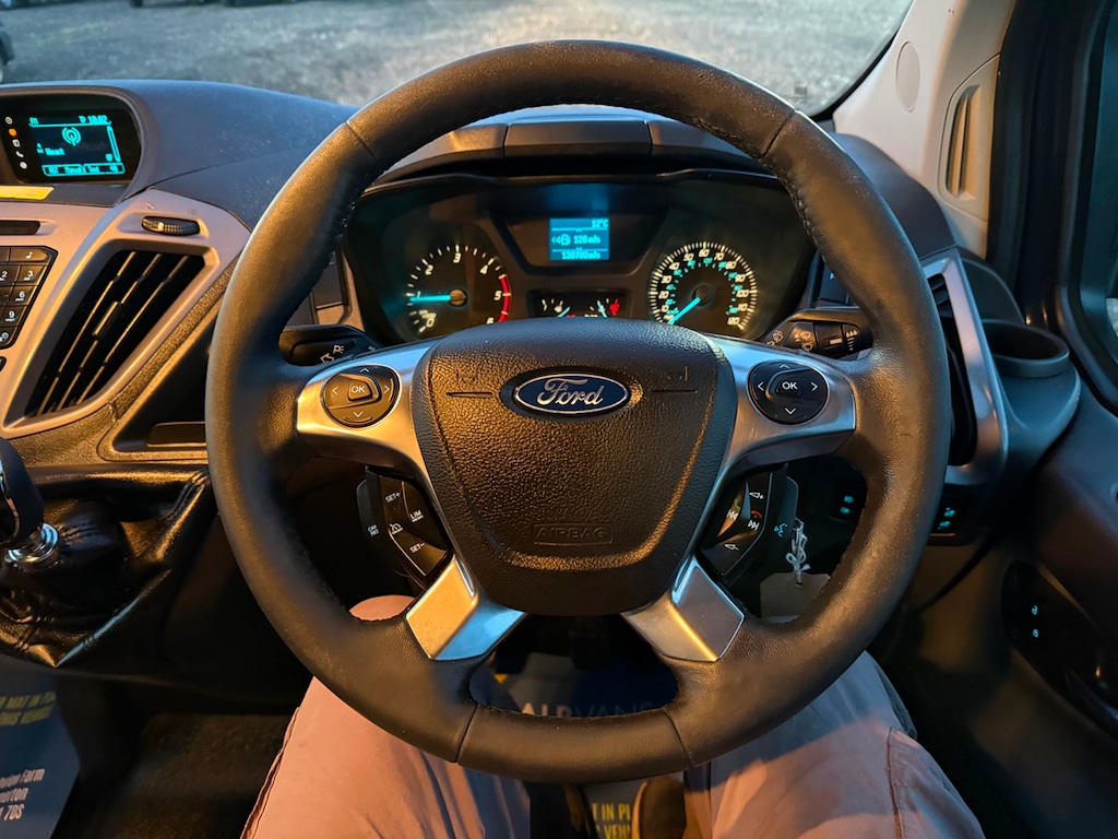 Used Ford Transit Custom 2015 for sale - 77674202: Photo 25