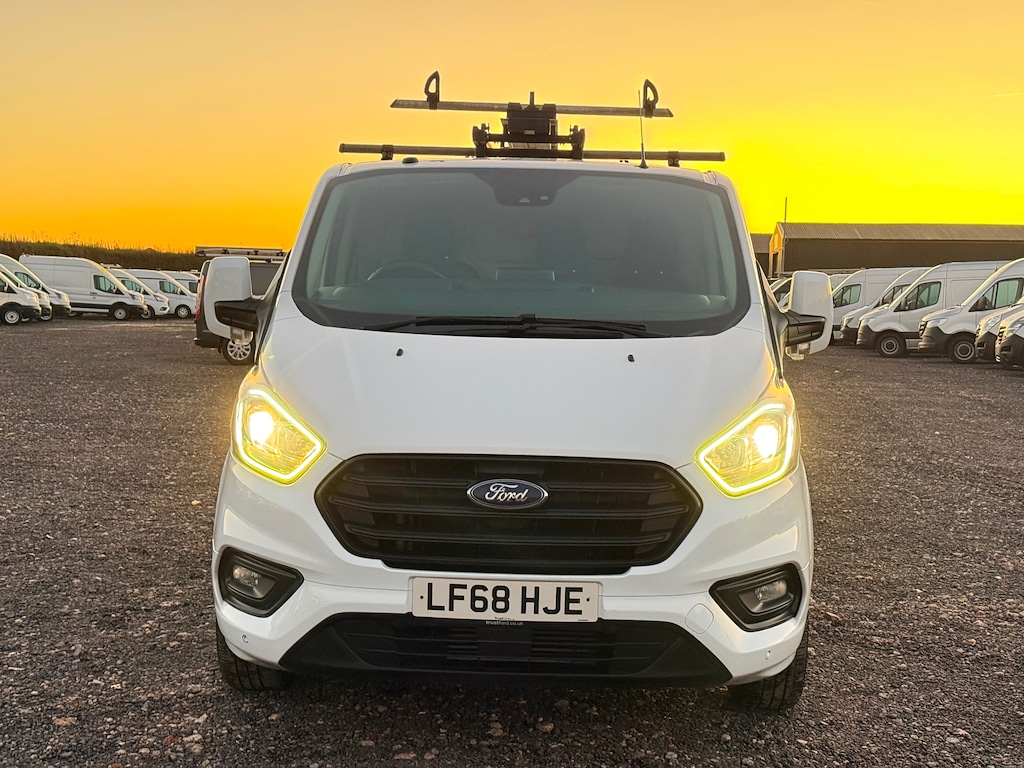 Used Ford Transit Custom 2018 for sale - 76628533: Photo 2