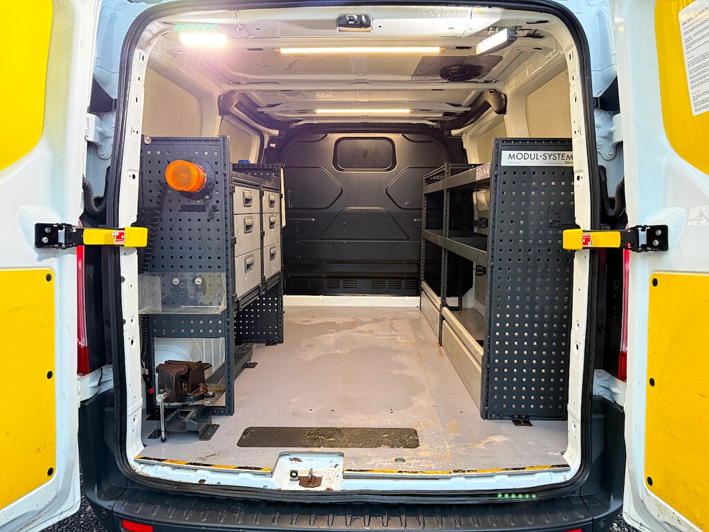 Used Ford Transit Custom 2018 for sale - 76351089: Photo 11