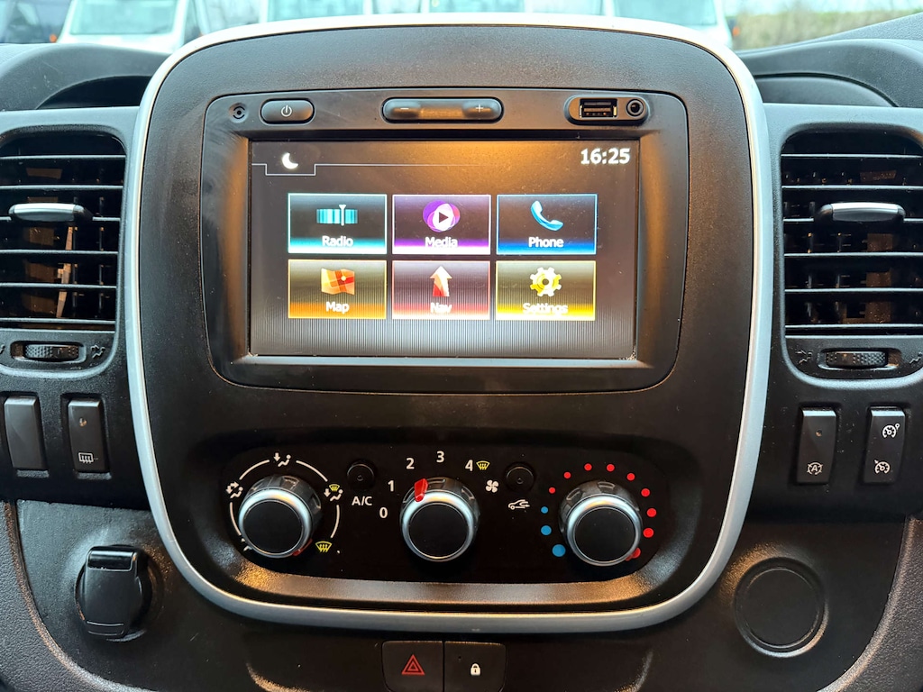 Used Renault Trafic 2021 for sale - 77389269: Photo 22