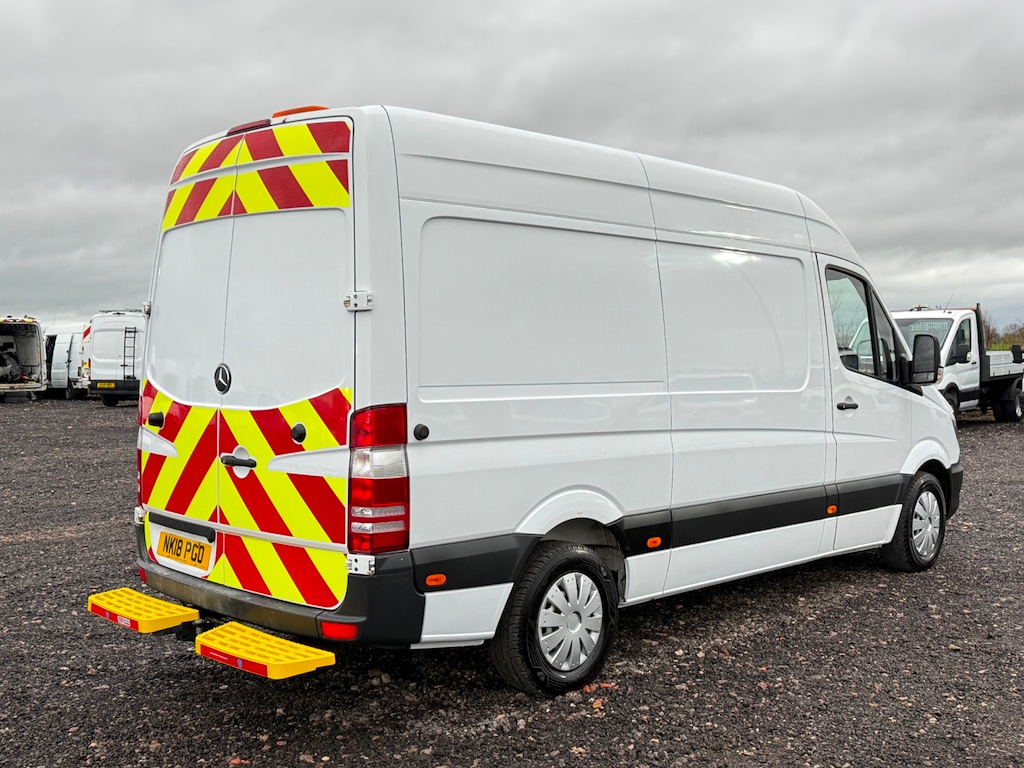 Used Mercedes-Benz Sprinter 2018 for sale - 77638335: Photo 8