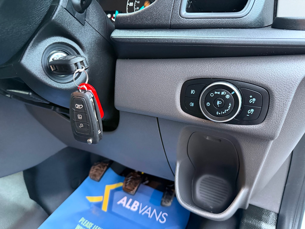 Used Ford Transit Custom 2020 for sale - 78133753: Photo 23