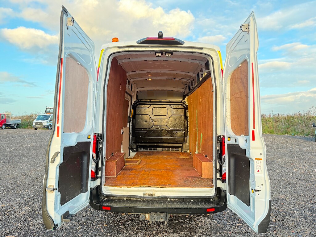 Used Ford Transit 2020 for sale - 76540204: Photo 11