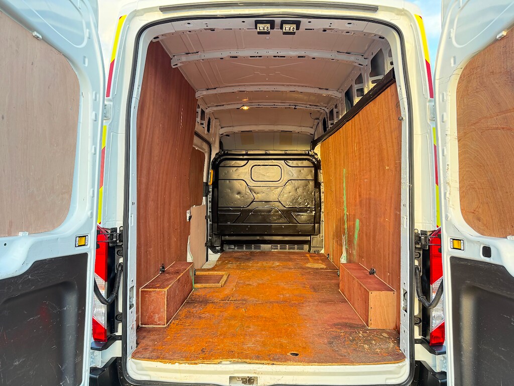 Used Ford Transit 2020 for sale - 76540204: Photo 12