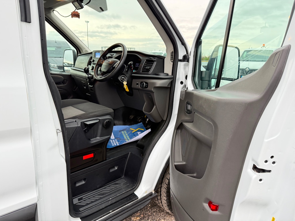 Used Ford Transit 2020 for sale - 78216038: Photo 18
