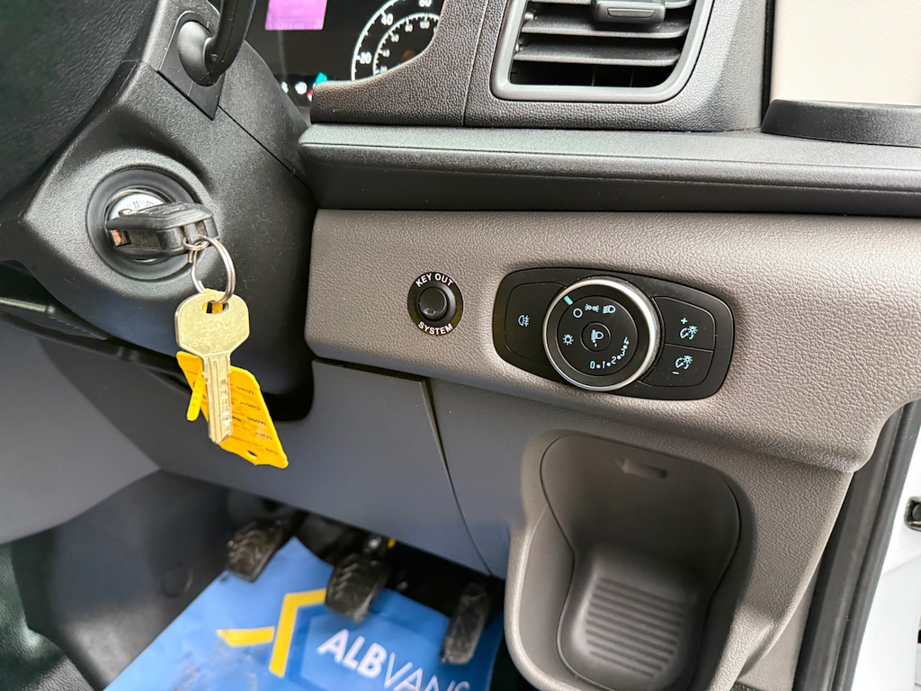 Used Ford Transit 2020 for sale - 78216038: Photo 21