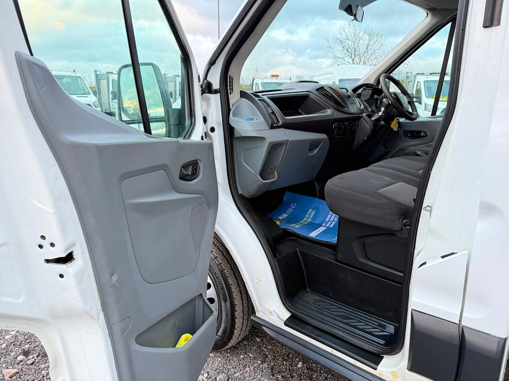 Used Ford Transit 2019 for sale - 78133745: Photo 18