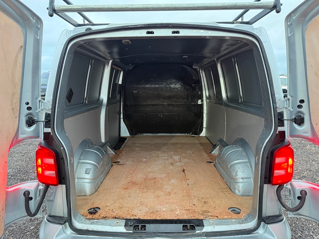 Used Volkswagen Transporter 2019 for sale - 78207006: Photo 12