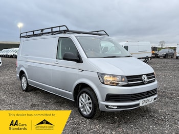 Used Volkswagen Transporter 2019 for sale - 78207006: Photo