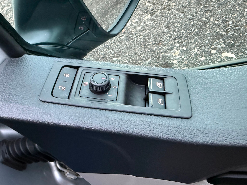 Used Volkswagen Transporter 2019 for sale - 78207006: Photo 21