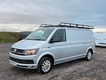 Used Volkswagen Transporter 2019 for sale - 78207006: Photo