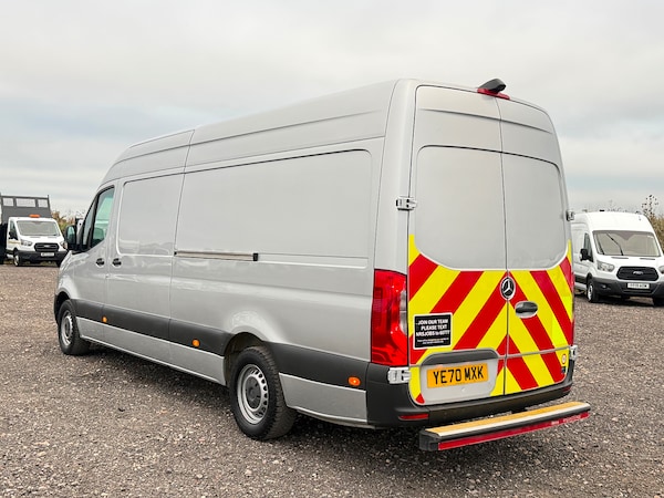 Used Mercedes-Benz Sprinter 2020 for sale - 76285652: Photo 8