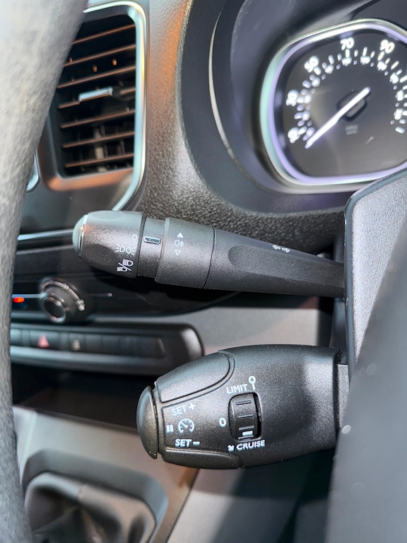 Used Peugeot Expert 2017 for sale - 76731894: Photo 21