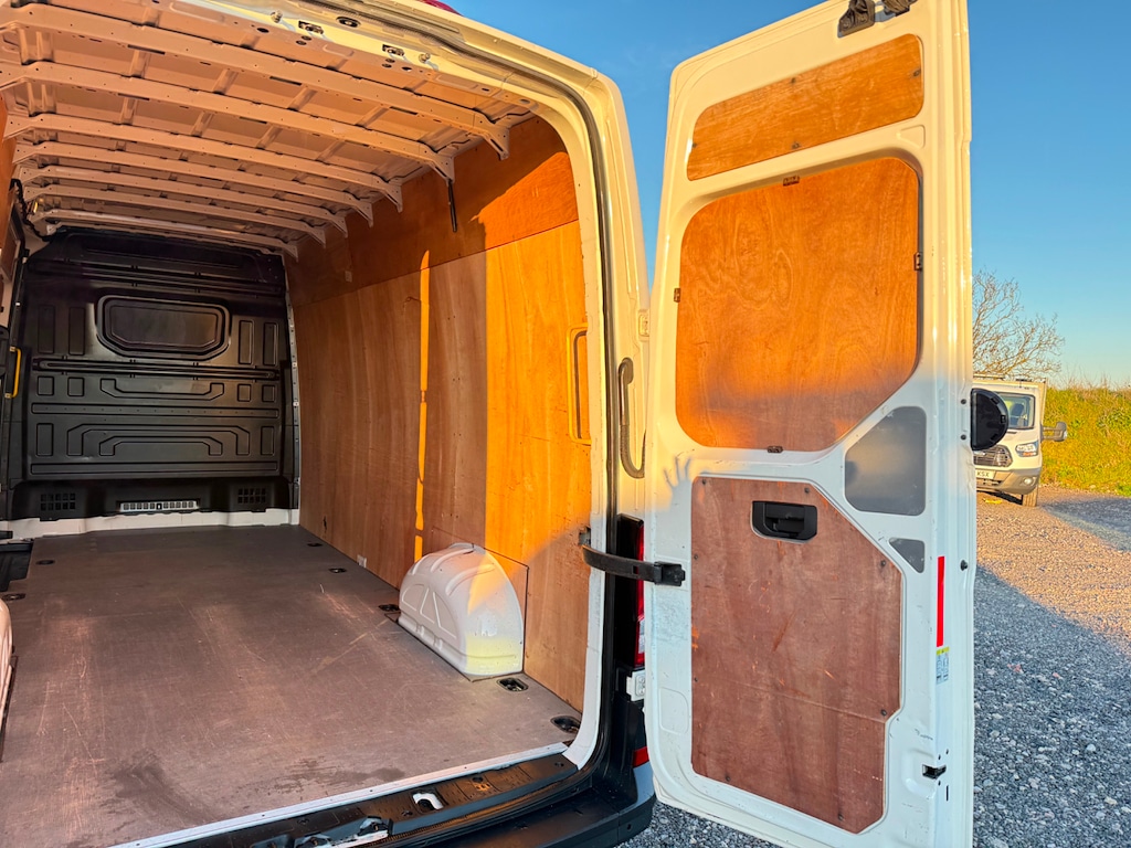 Used Volkswagen Crafter 2023 for sale - 77983103: Photo 14