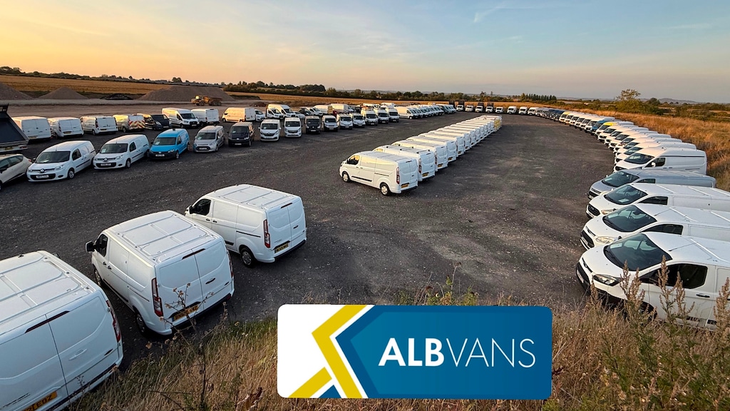 Used Volkswagen Caddy Maxi 2017 for sale - 76092193: Photo 4