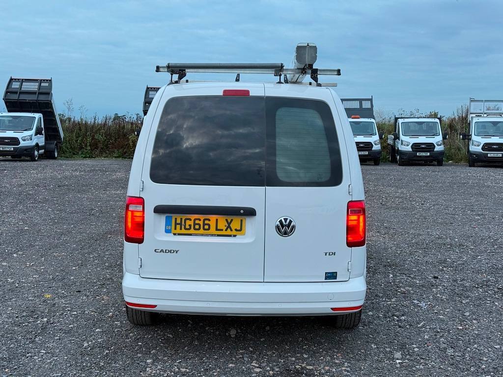 Used Volkswagen Caddy Maxi 2017 for sale - 76092193: Photo 9