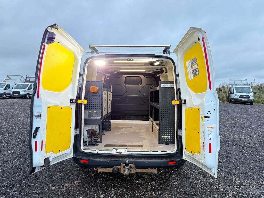 Used Ford Transit Custom 2018 for sale - 77339778: Photo 10