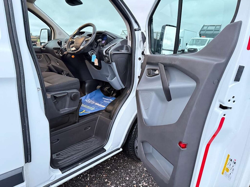 Used Ford Transit Custom 2018 for sale - 77339778: Photo 16