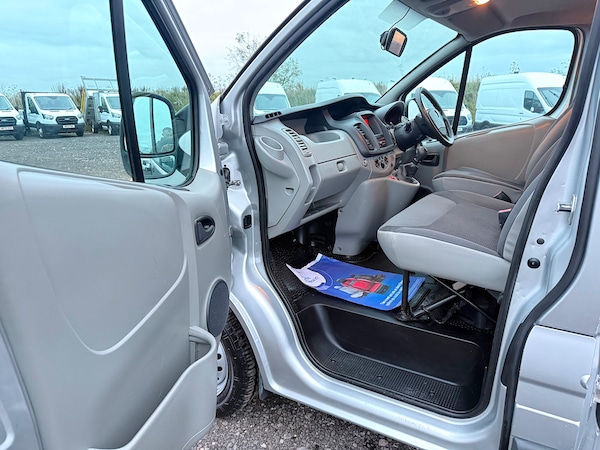 Used Vauxhall Vivaro 2012 for sale - 76249928: Photo 14