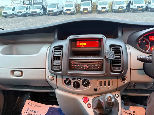 Used Vauxhall Vivaro 2012 for sale - 76249928: Photo 20