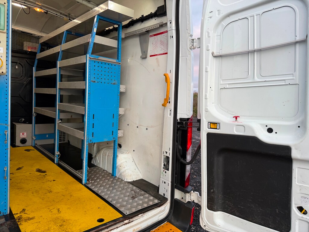 Used Ford Transit 2019 for sale - 77504652: Photo 17