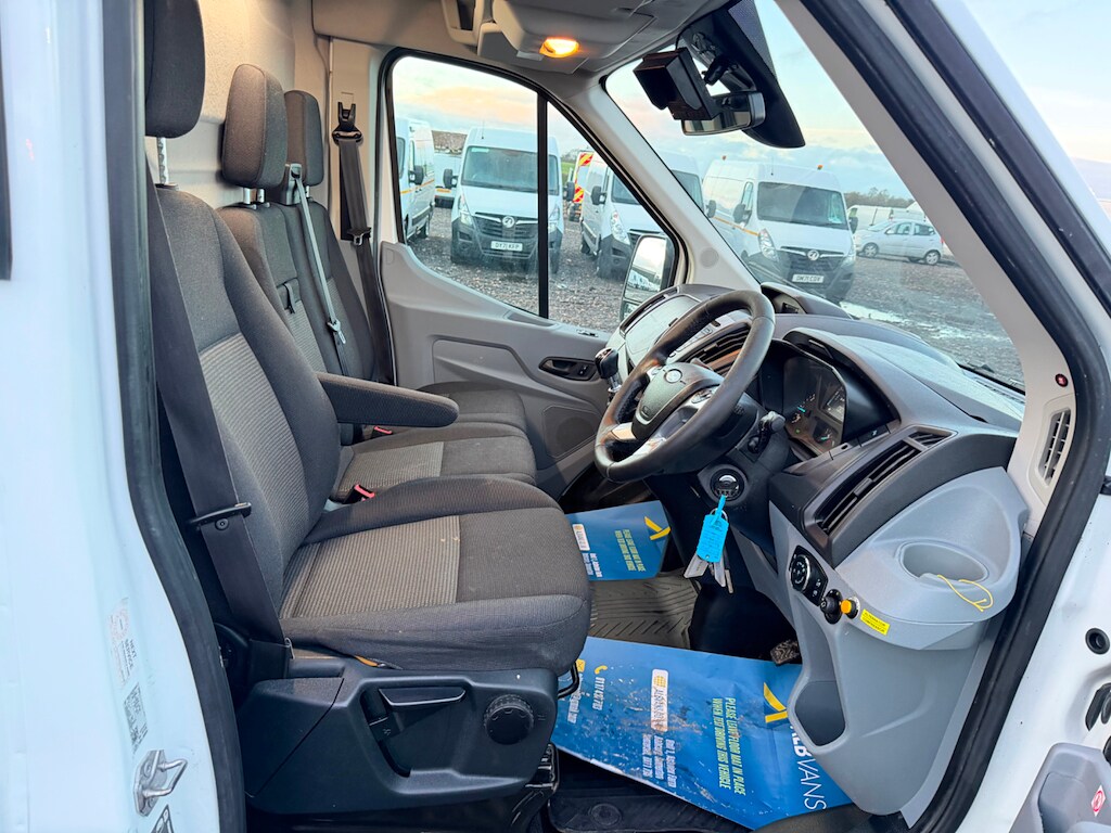 Used Ford Transit 2019 for sale - 77504652: Photo 24