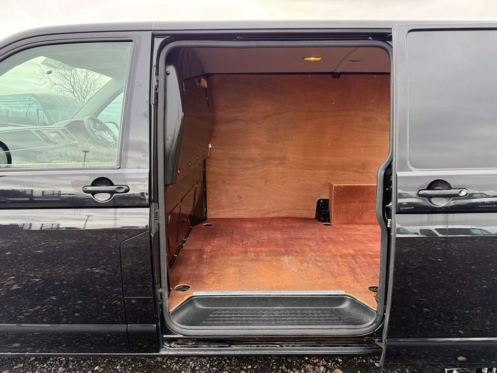 Used Volkswagen Transporter 2019 for sale - 77339740: Photo 16