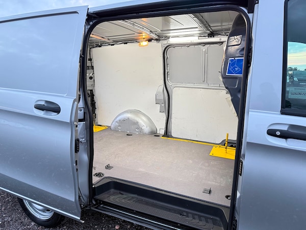 Used Mercedes-Benz Vito 2018 for sale - 76217335: Photo 12