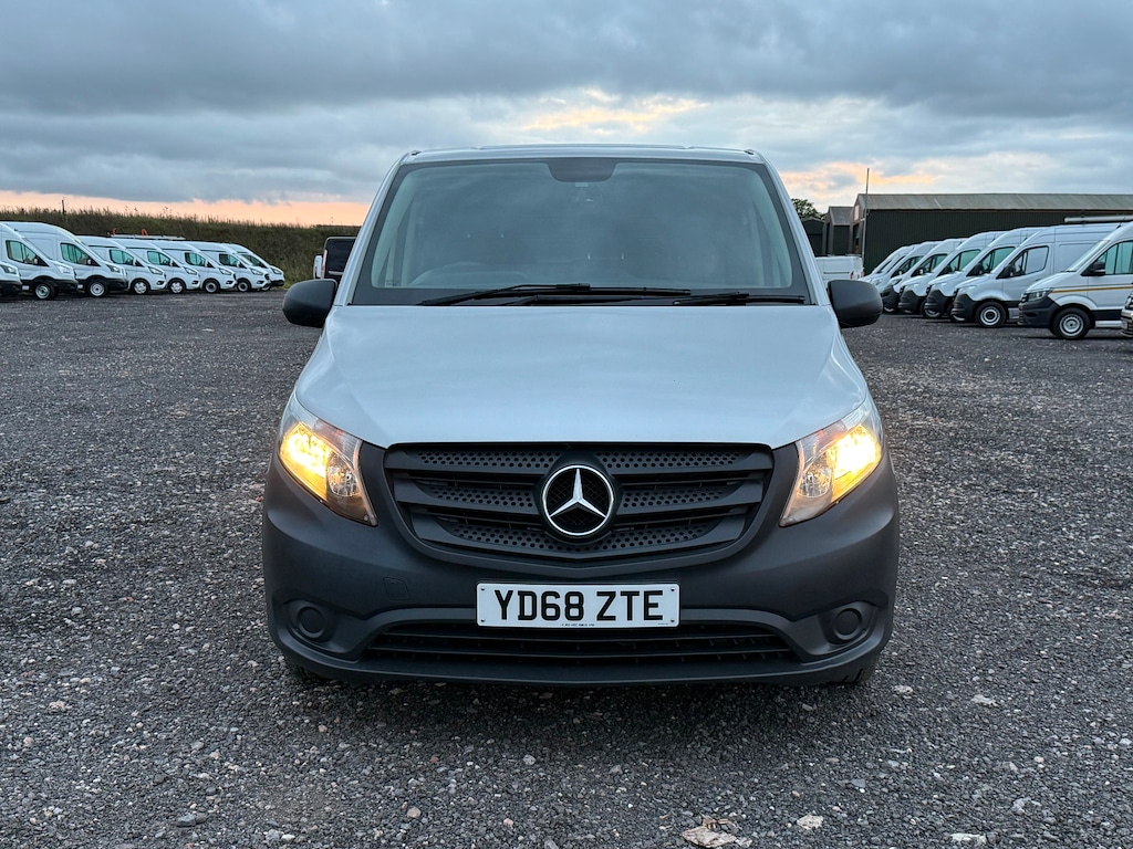 Used Mercedes-Benz Vito 2018 for sale - 76217335: Photo 2