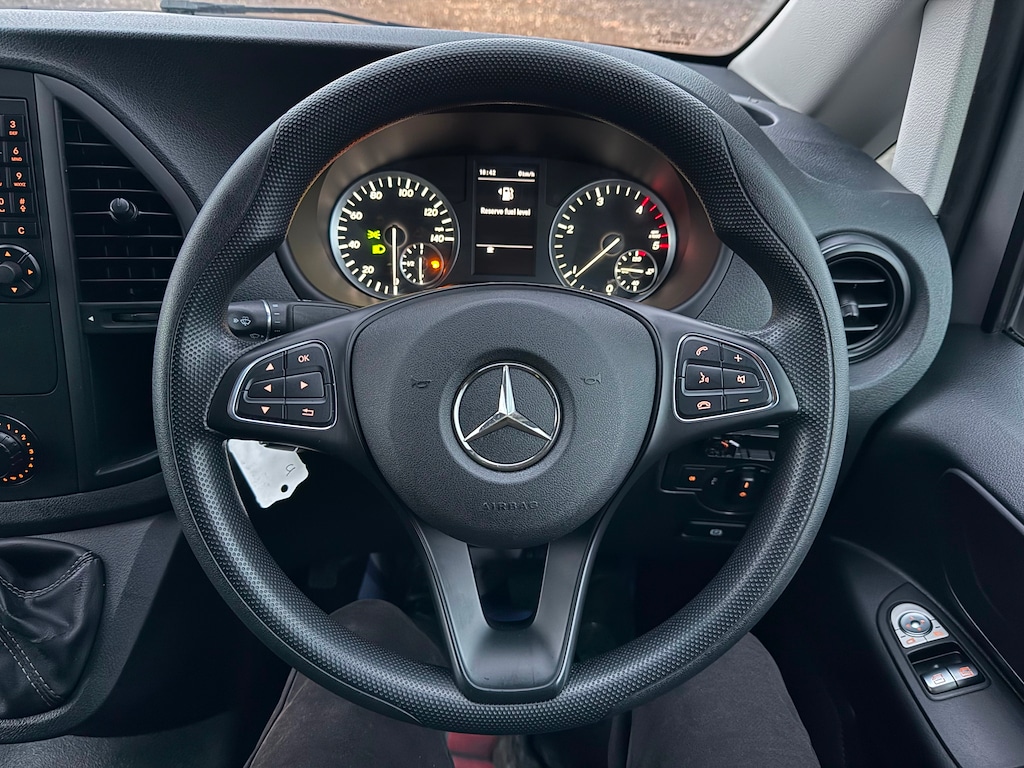 Used Mercedes-Benz Vito 2018 for sale - 76217335: Photo 21