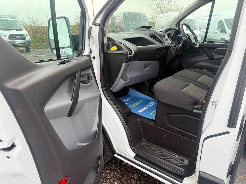 Used Ford Transit Custom 2018 for sale - 77316186: Photo 18