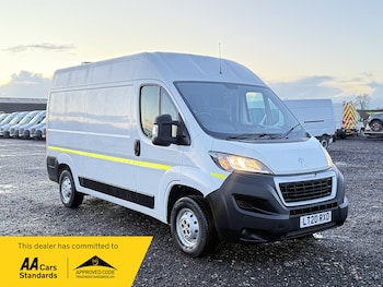 Used Peugeot Boxer 2020 for sale - 76842402: Photo