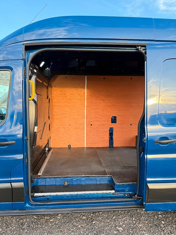 Used Ford Transit 2022 for sale - 76318802: Photo 10