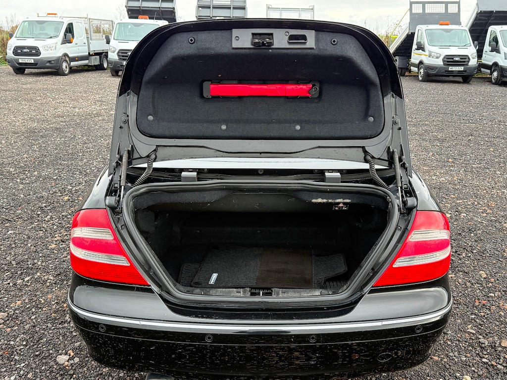 Used Mercedes-Benz CLK 2004 for sale - 76587107: Photo 15
