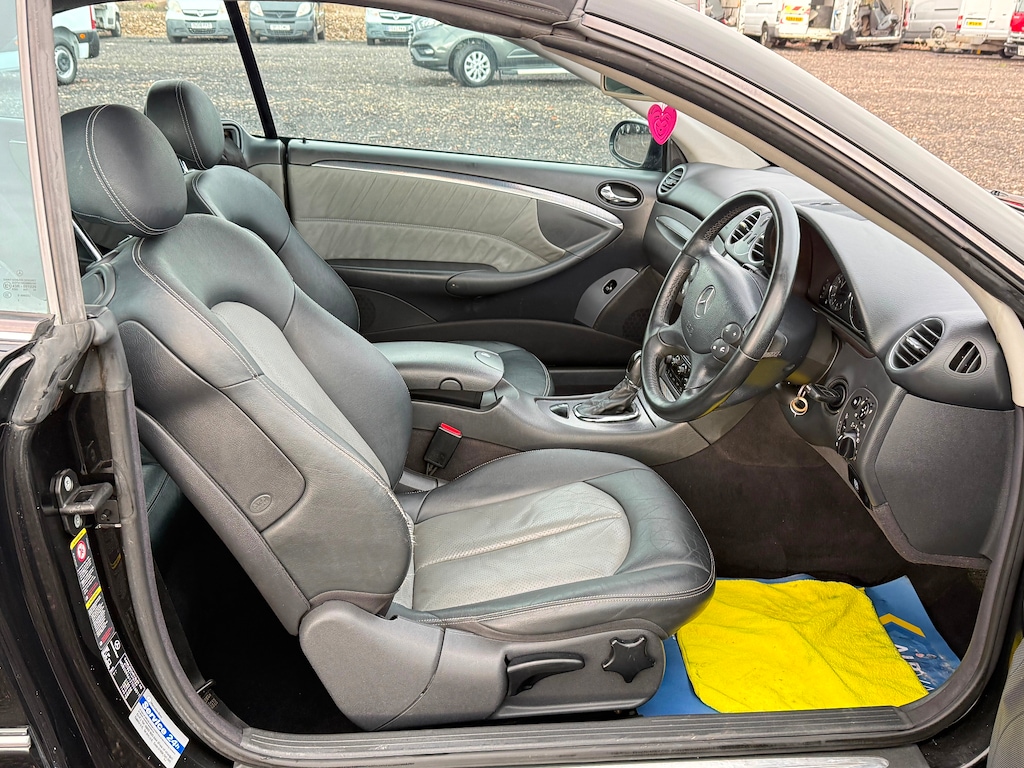 Used Mercedes-Benz CLK 2004 for sale - 76587107: Photo 19