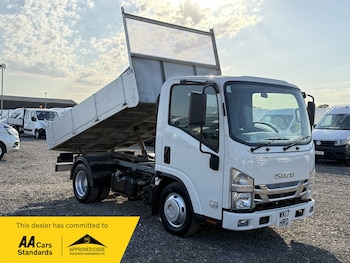 Used Isuzu Other 2017 for sale - 79523278: Photo