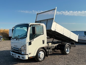 Used Isuzu Other 2017 for sale - 79523278: Photo