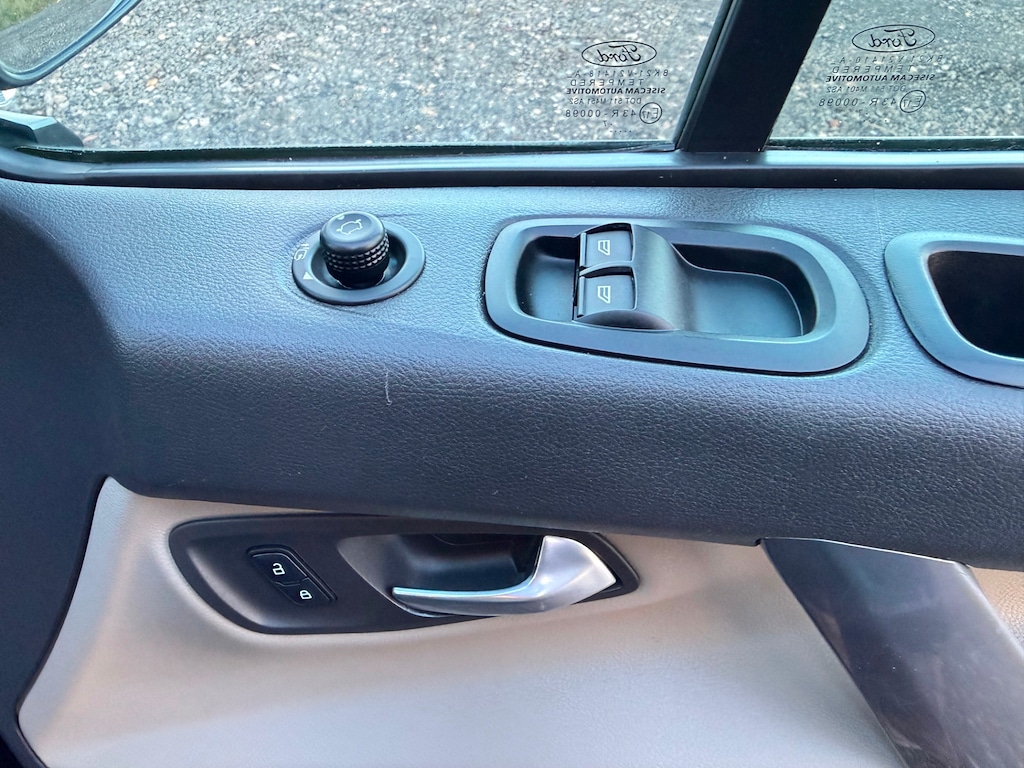 Used Ford Transit Custom 2017 for sale - 77885652: Photo 24