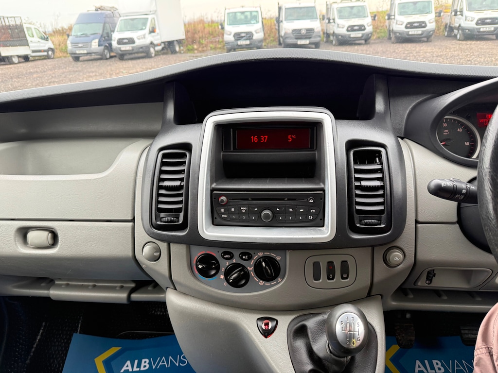 Used Vauxhall Vivaro 2013 for sale - 77960124: Photo 22