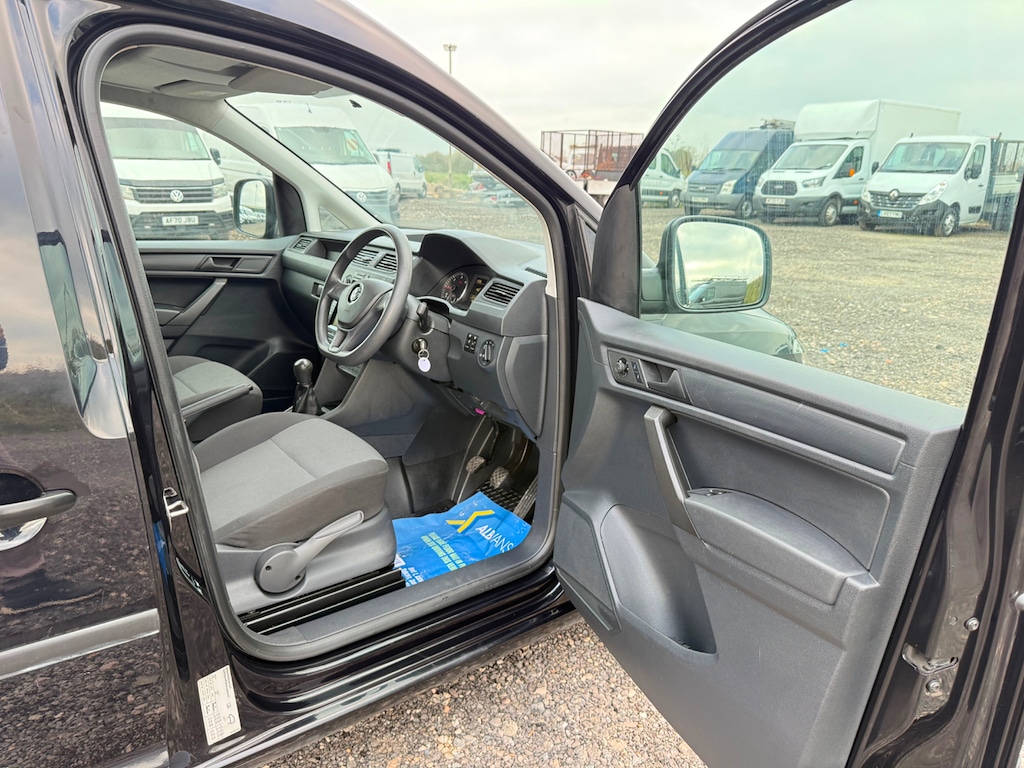 Used Volkswagen Caddy Maxi 2017 for sale - 77771483: Photo 18