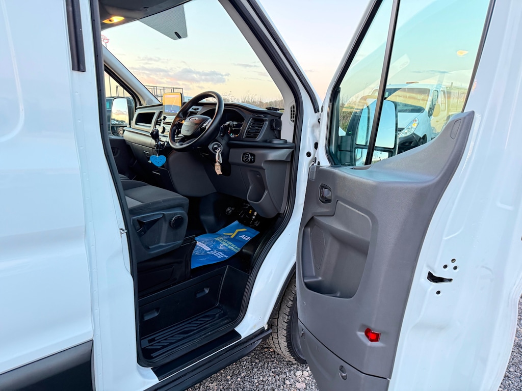 Used Ford Transit 2022 for sale - 78063696: Photo 19