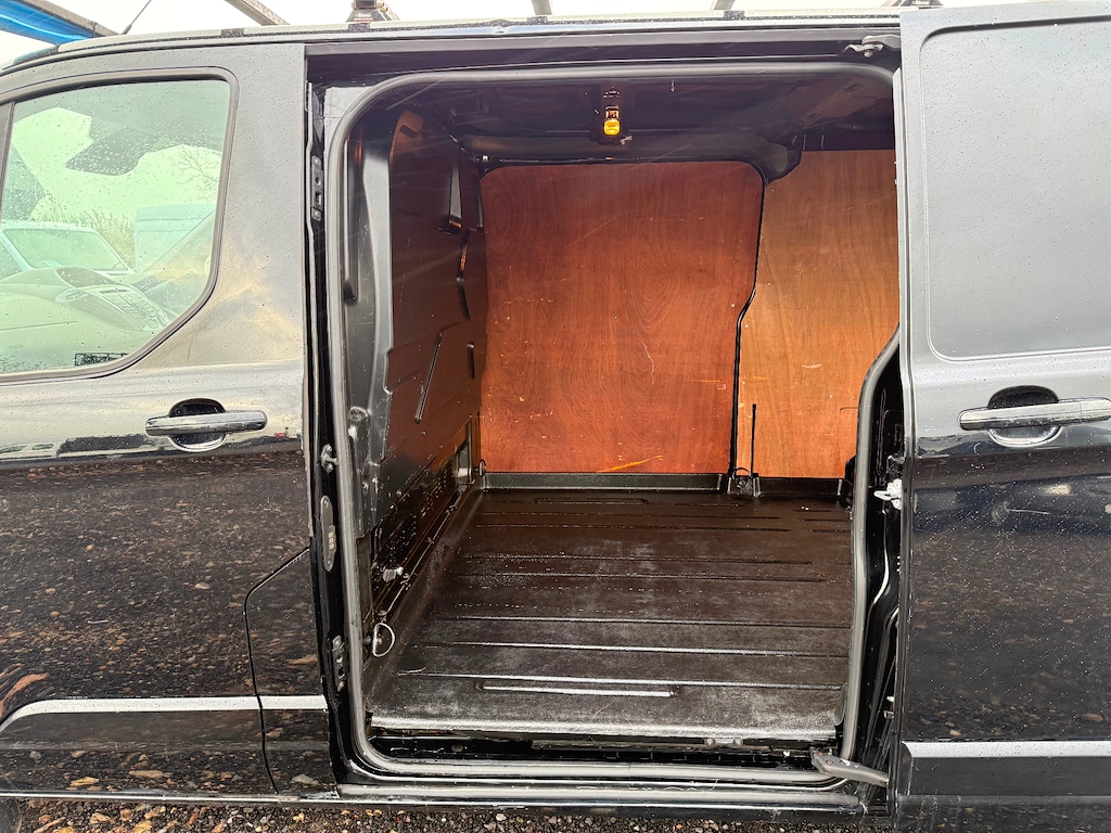 Used Ford Transit Custom 2017 for sale - 76856621: Photo 14