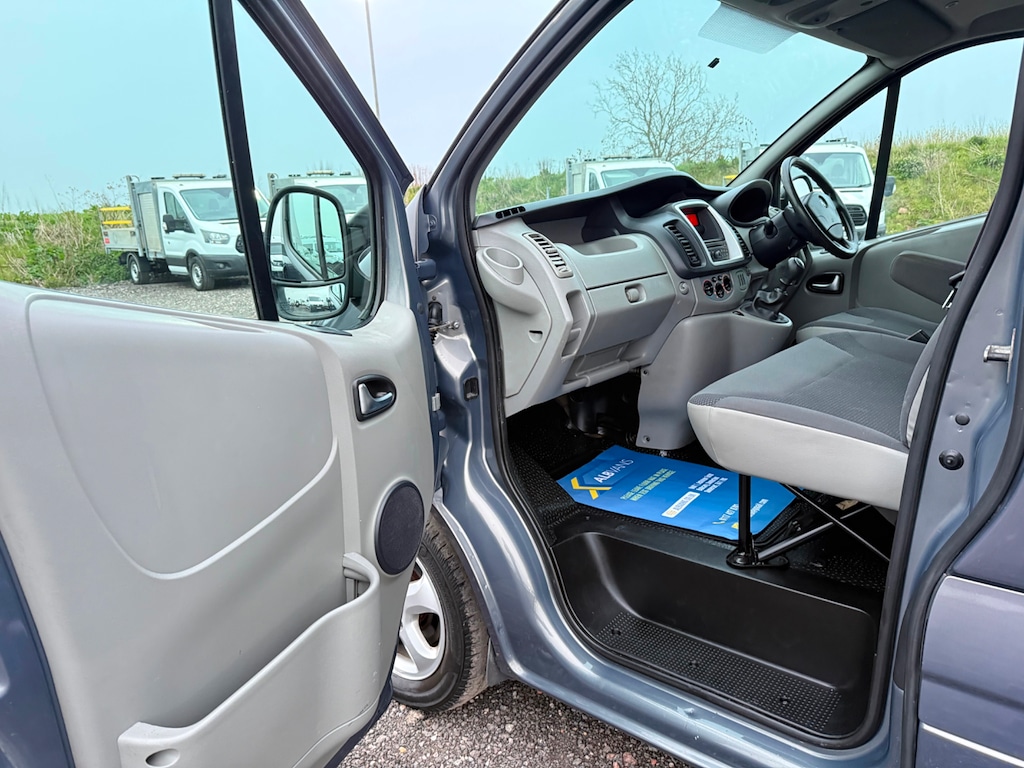 Used Vauxhall Vivaro 2013 for sale - 78022707: Photo 15