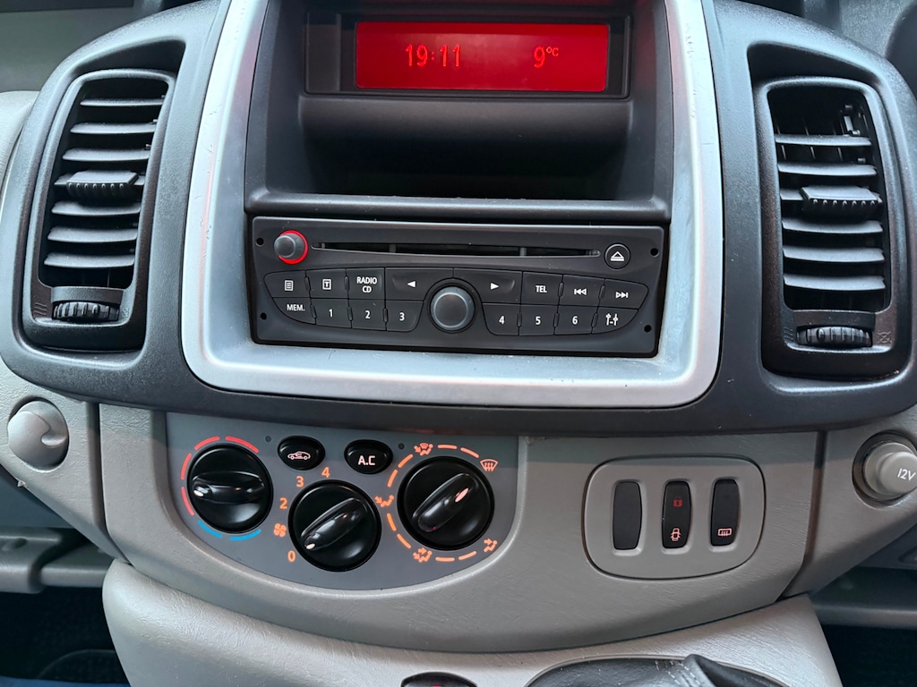 Used Vauxhall Vivaro 2013 for sale - 78022707: Photo 22