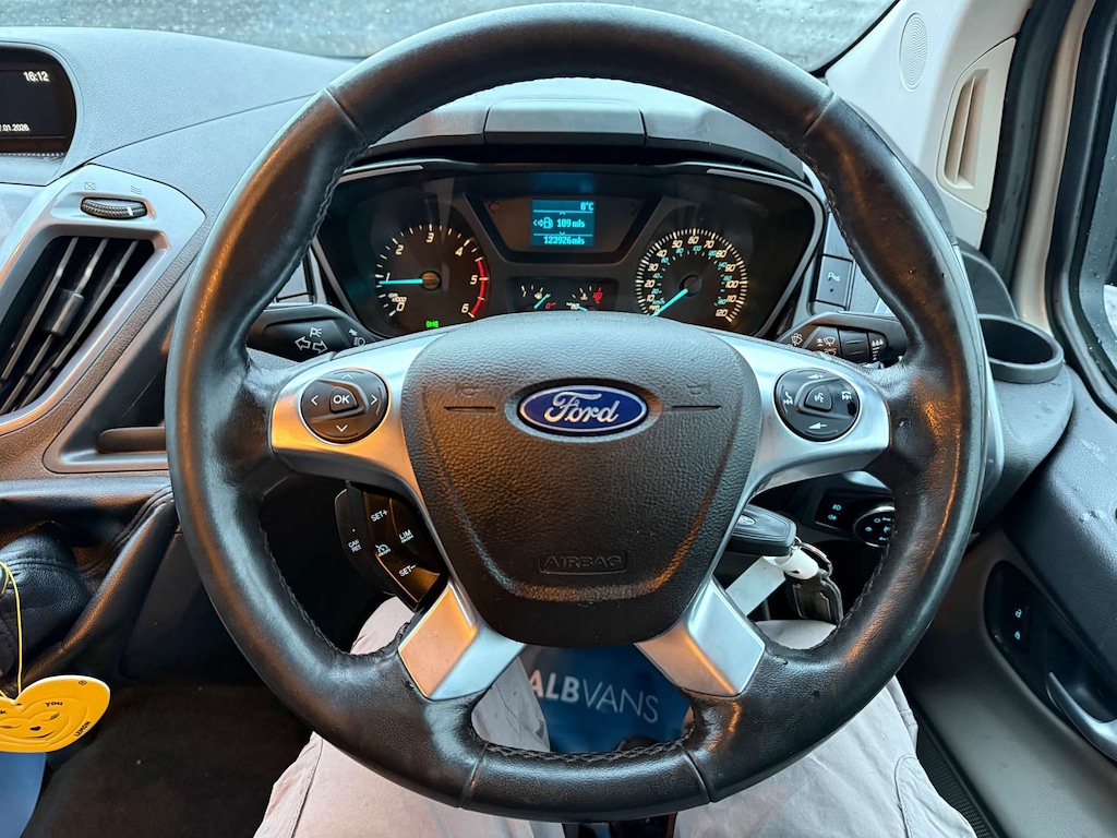 Used Ford Transit Custom 2017 for sale - 77347585: Photo 23